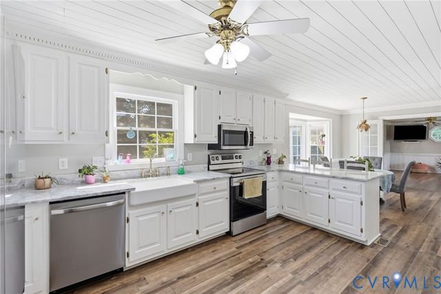 8165 Oatman Ct, Mechanicsville, VA 23111