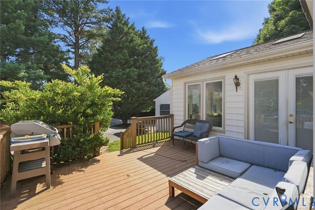 8165 Oatman Ct, Mechanicsville, VA 23111