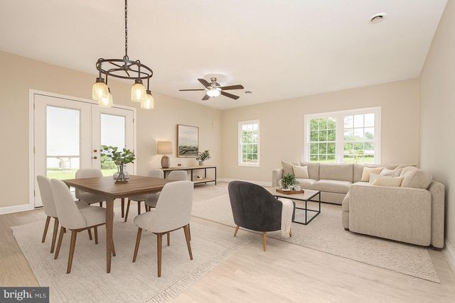 25992 OLD VALLEY PIKE, Toms Brook, VA 22660