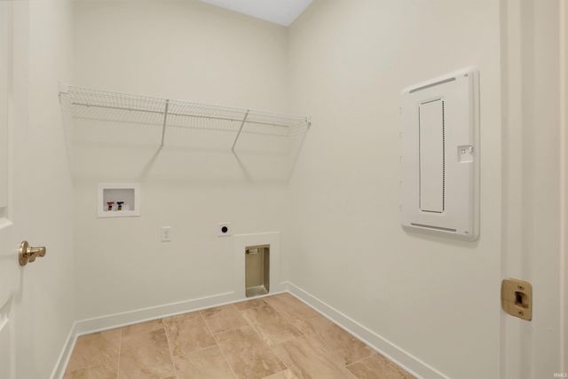 3091 Dowgate Drive, Newburgh, IN 47630