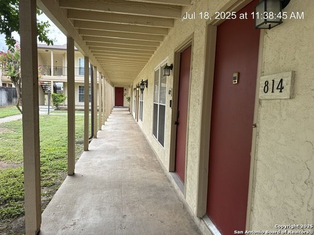 8702 Village Dr Apt 814, San Antonio, TX 78217