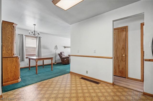 349 Bell Avenue, Columbiana, OH 44408