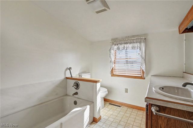 349 Bell Avenue, Columbiana, OH 44408