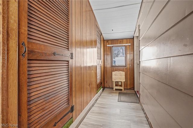 349 Bell Avenue, Columbiana, OH 44408