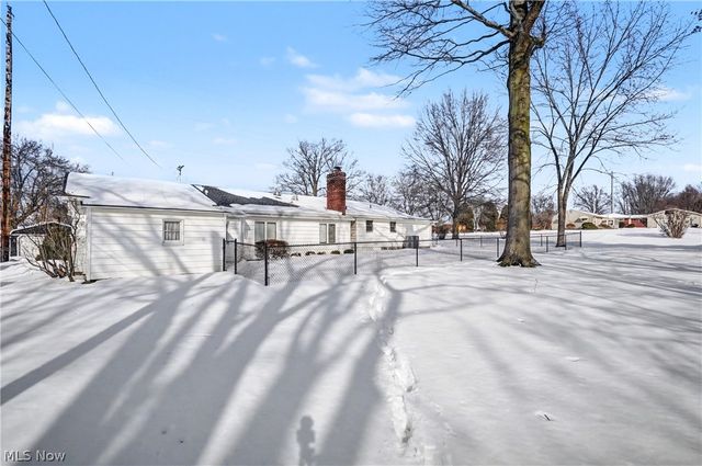 349 Bell Avenue, Columbiana, OH 44408