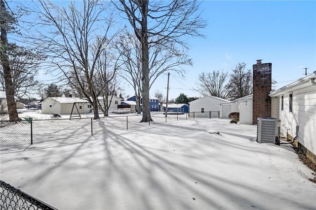 349 Bell Avenue, Columbiana, OH 44408