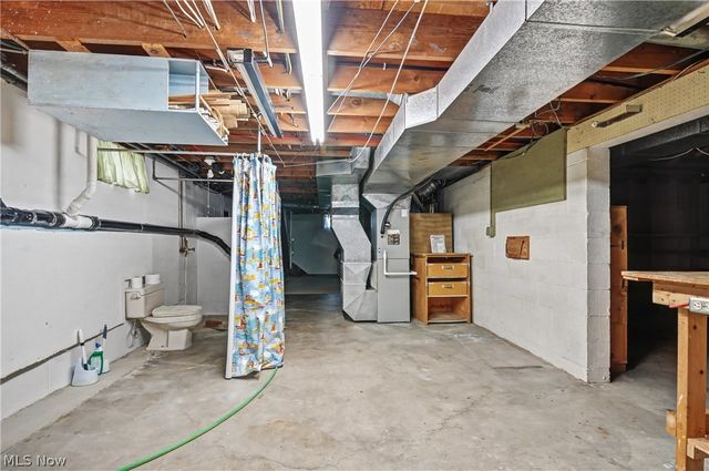 349 Bell Avenue, Columbiana, OH 44408