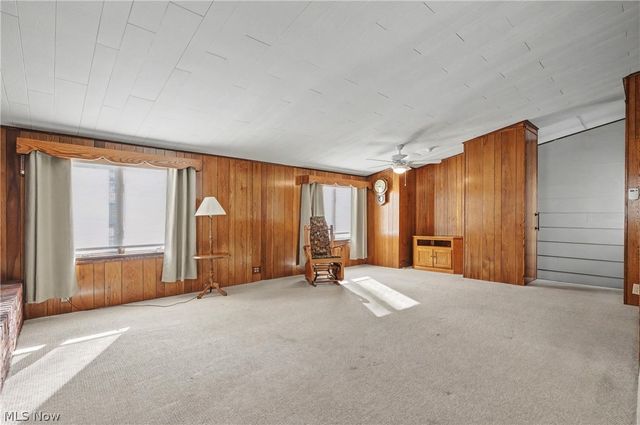 349 Bell Avenue, Columbiana, OH 44408