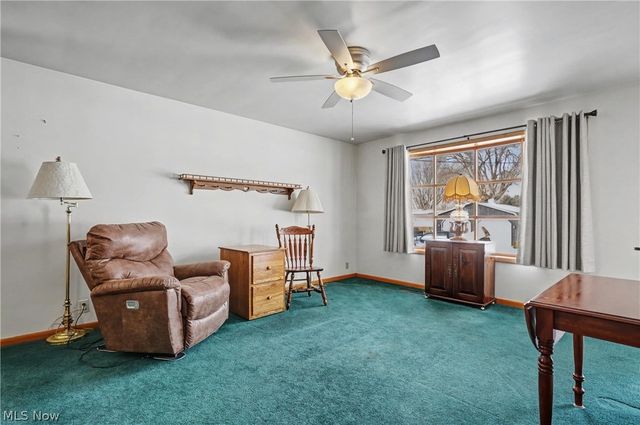 349 Bell Avenue, Columbiana, OH 44408