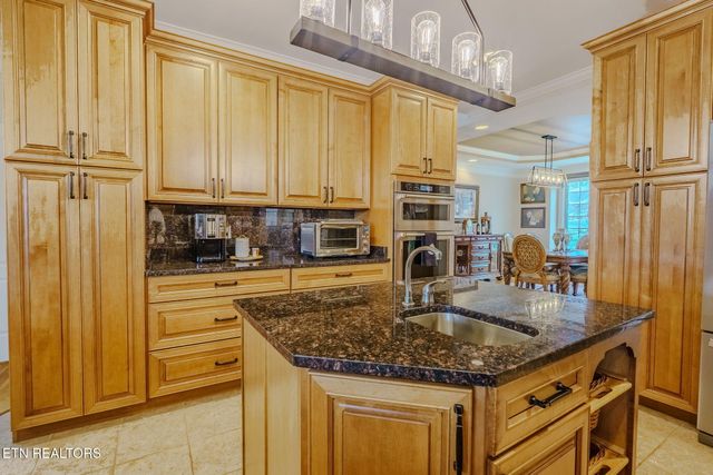 7641 Powderhorn Tr, Townsend, TN 37882