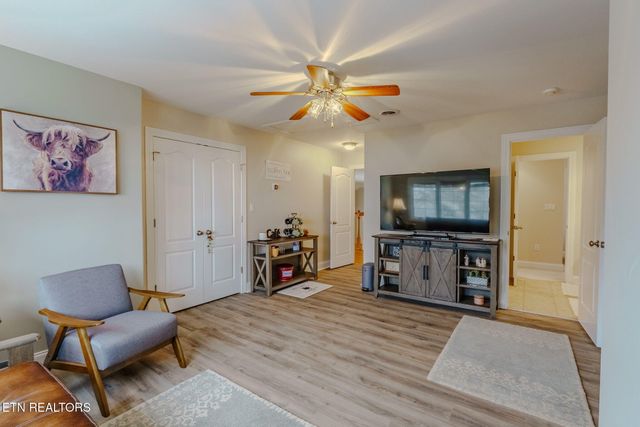 7641 Powderhorn Tr, Townsend, TN 37882