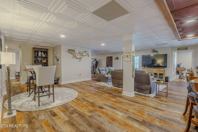 7641 Powderhorn Tr, Townsend, TN 37882