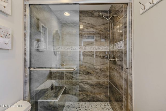 7641 Powderhorn Tr, Townsend, TN 37882