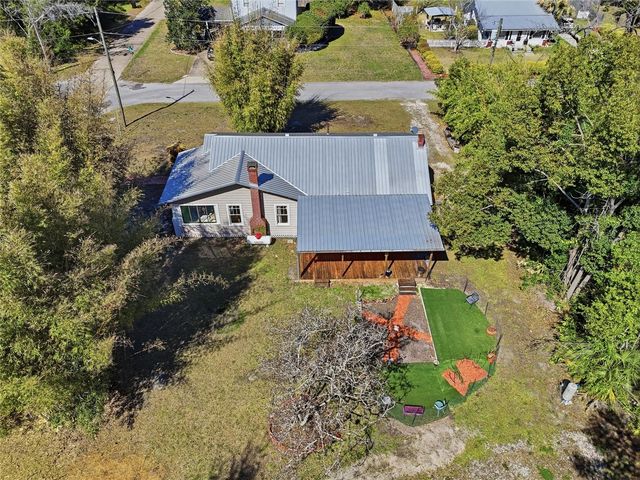 24274 NW 187TH ROAD, High Springs, FL 32643