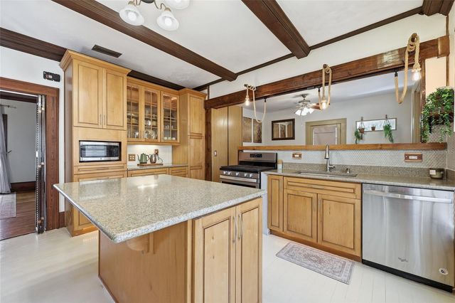 24274 NW 187TH ROAD, High Springs, FL 32643