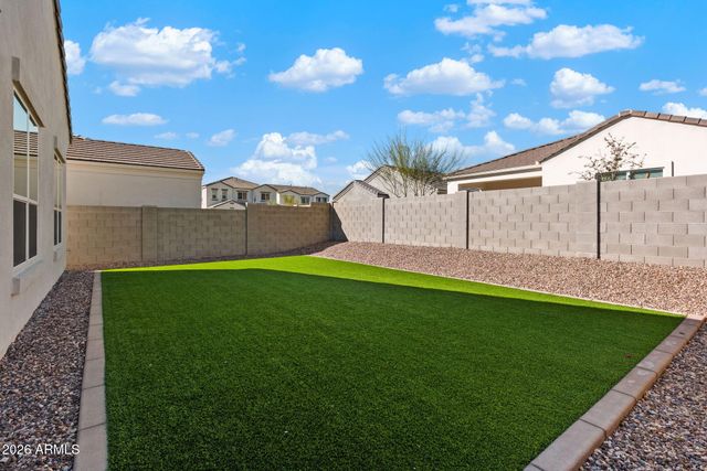 1734 E QUESTA Drive, Phoenix, AZ 85024