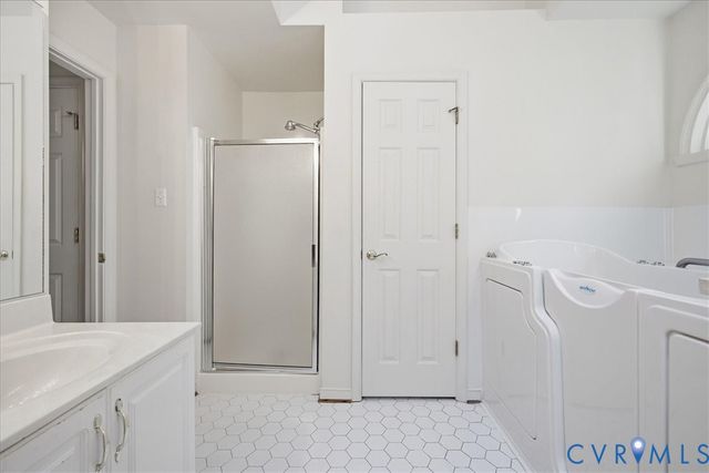 5801 Harbour Hill Pl, Midlothian, VA 23112