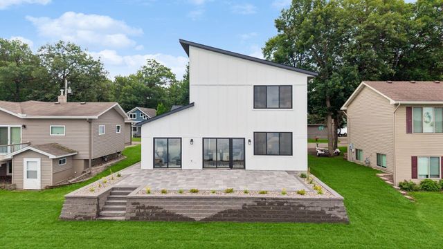 26669 North Drive NW, Zimmerman, MN 55398