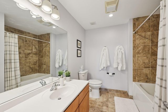 929 Portland Avenue 410, Minneapolis, MN 55404