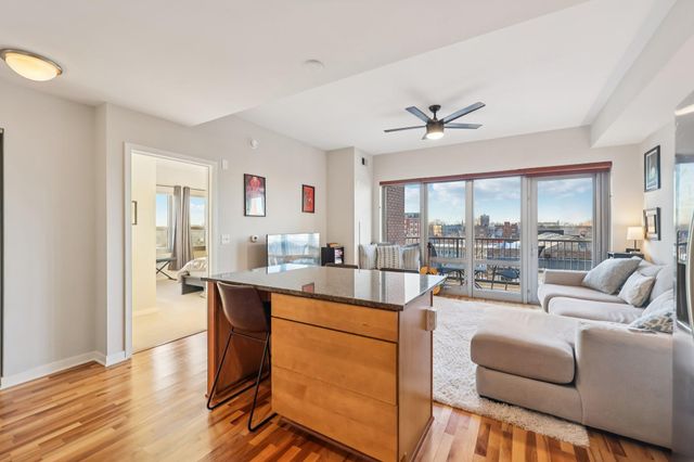 929 Portland Avenue 410, Minneapolis, MN 55404