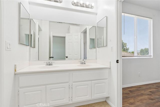1702 Gazebo Lane, Hemet, CA 92545