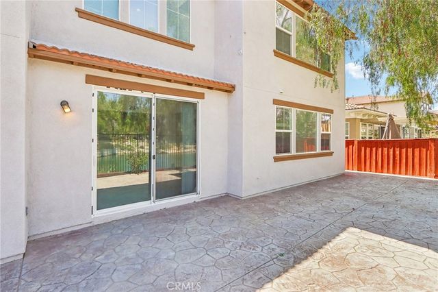 1702 Gazebo Lane, Hemet, CA 92545