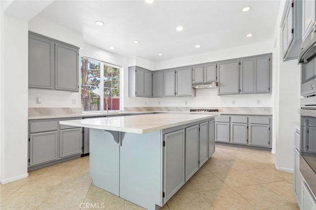 1702 Gazebo Lane, Hemet, CA 92545