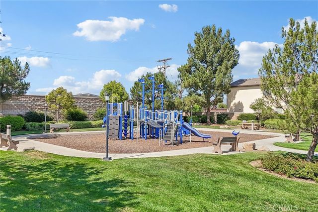 1702 Gazebo Lane, Hemet, CA 92545