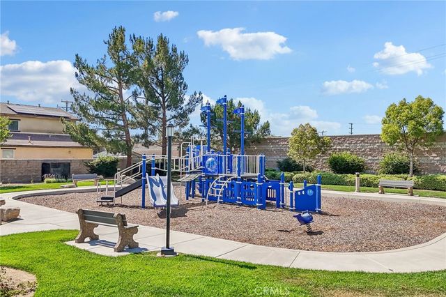 1702 Gazebo Lane, Hemet, CA 92545