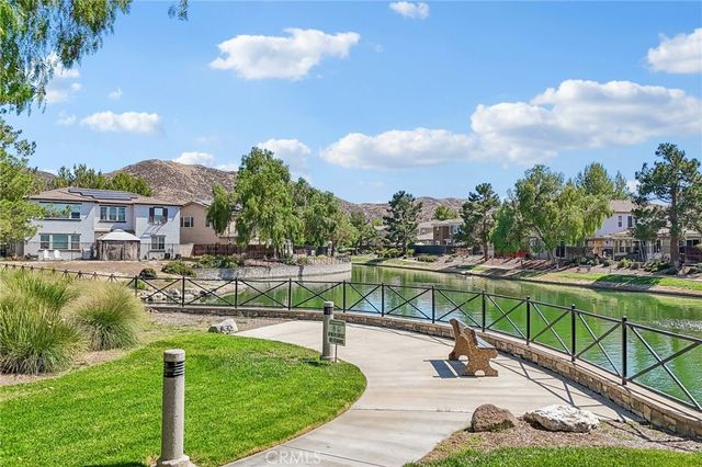 1702 Gazebo Lane, Hemet, CA 92545