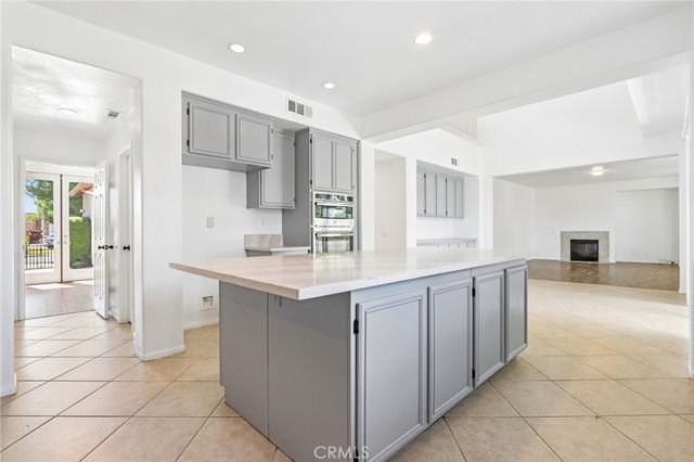 1702 Gazebo Lane, Hemet, CA 92545