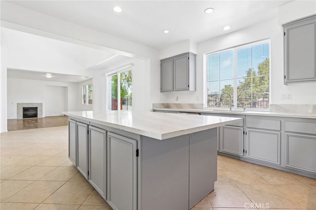 1702 Gazebo Lane, Hemet, CA 92545