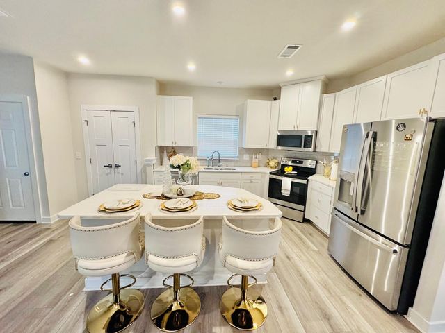 8221 Warbler Way, Brentwood, TN 37027