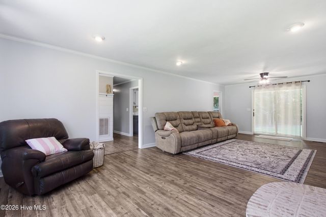 250 Walls Mill Road, Aurora, NC 27806