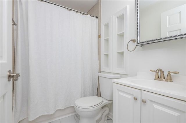 5004 Mountclaire Road, Tucker, GA 30087