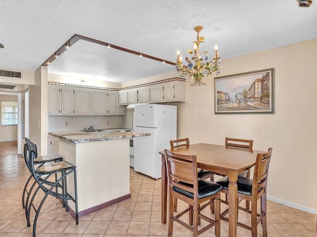 238 Ventnor Q 238, Deerfield Beach, FL 33442