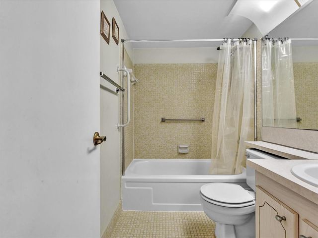 238 Ventnor Q 238, Deerfield Beach, FL 33442