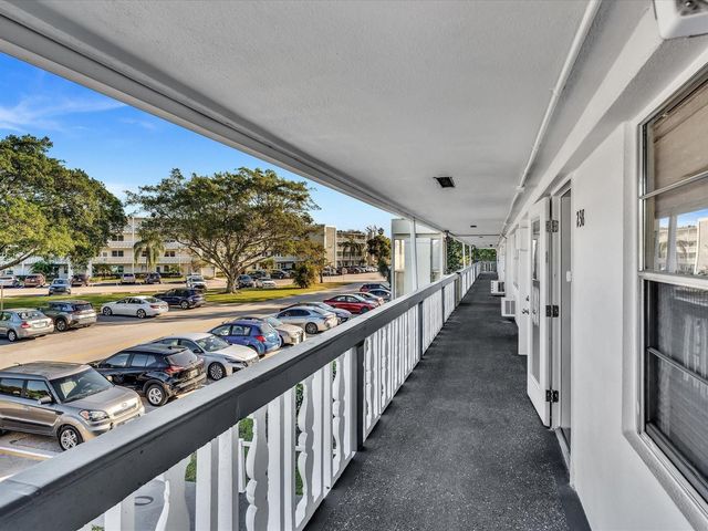 238 Ventnor Q 238, Deerfield Beach, FL 33442