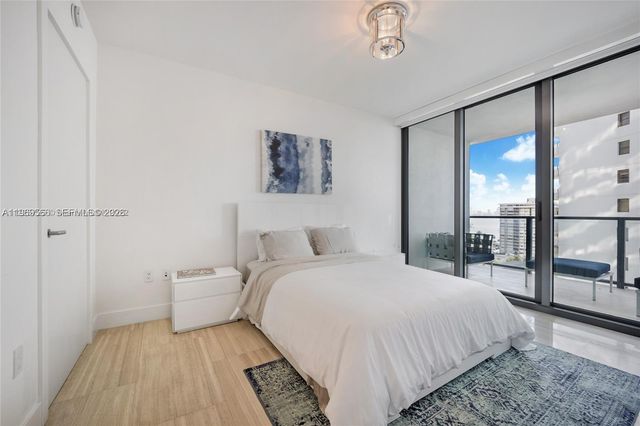 1451 Brickell Ave 1003, Miami, FL 33131