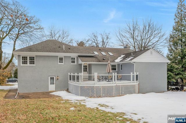 346 Hamilton Avenue, Glen Rock, NJ 07452