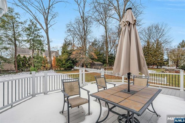 346 Hamilton Avenue, Glen Rock, NJ 07452