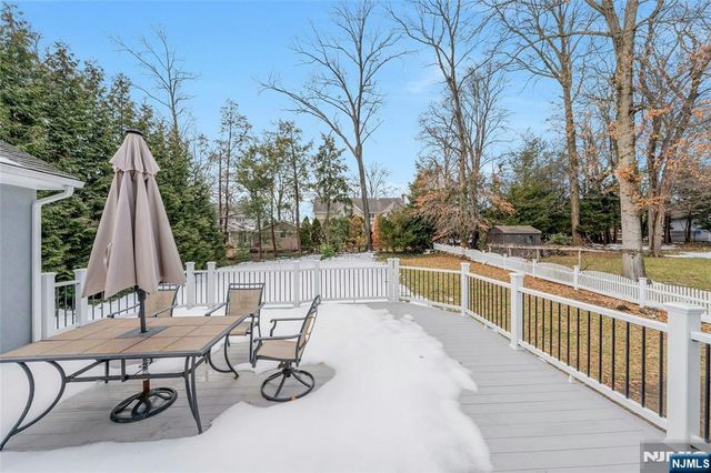 346 Hamilton Avenue, Glen Rock, NJ 07452