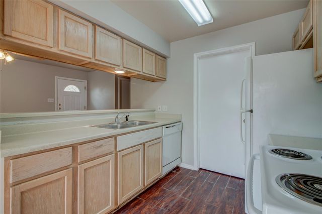 2211 Creekside C LN C, Georgetown, TX 78626