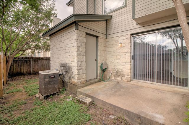 2211 Creekside C LN C, Georgetown, TX 78626
