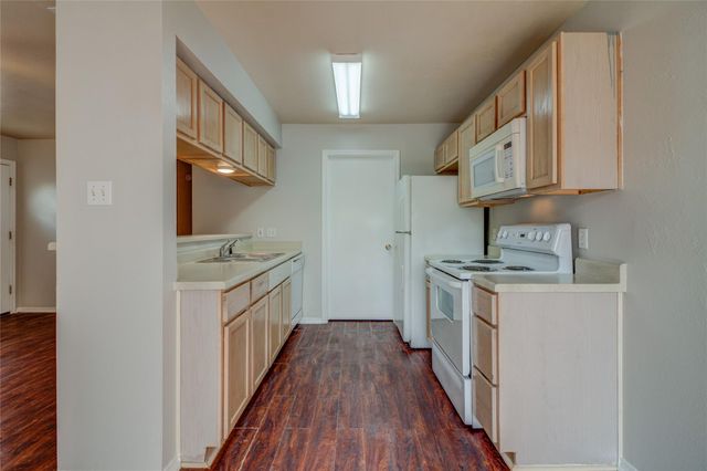 2211 Creekside C LN C, Georgetown, TX 78626