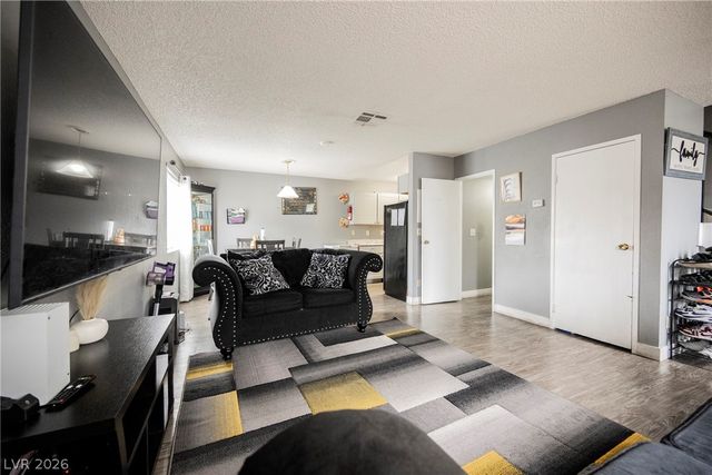 2915 Cedar Avenue 11C, Las Vegas, NV 89101