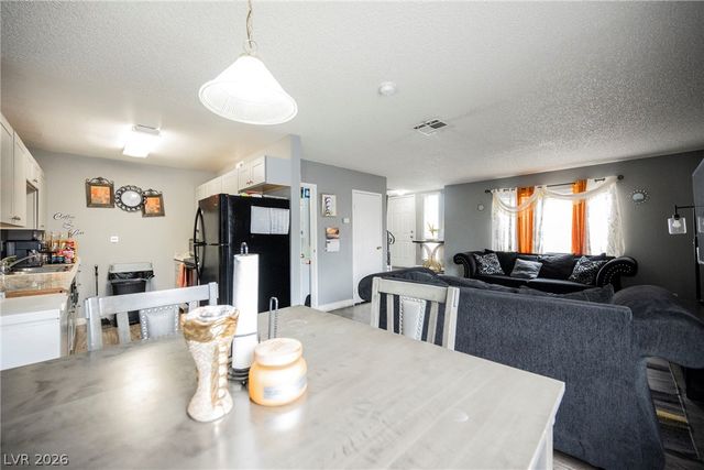 2915 Cedar Avenue 11C, Las Vegas, NV 89101