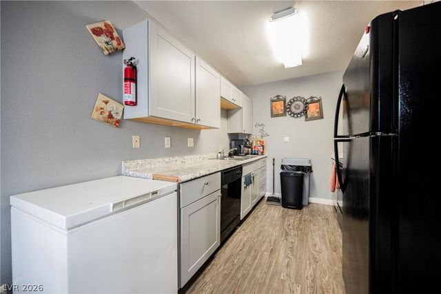 2915 Cedar Avenue 11C, Las Vegas, NV 89101