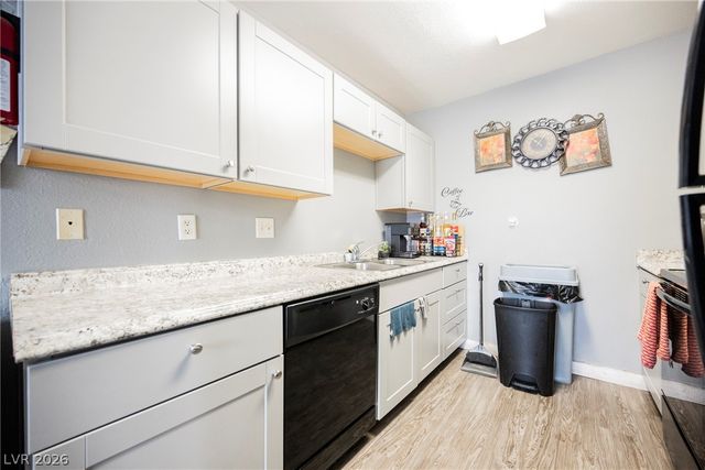 2915 Cedar Avenue 11C, Las Vegas, NV 89101