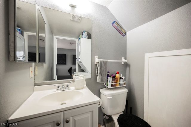 2915 Cedar Avenue 11C, Las Vegas, NV 89101